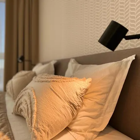 شقة Klingerka Brand New 1-bedroom Free Parking